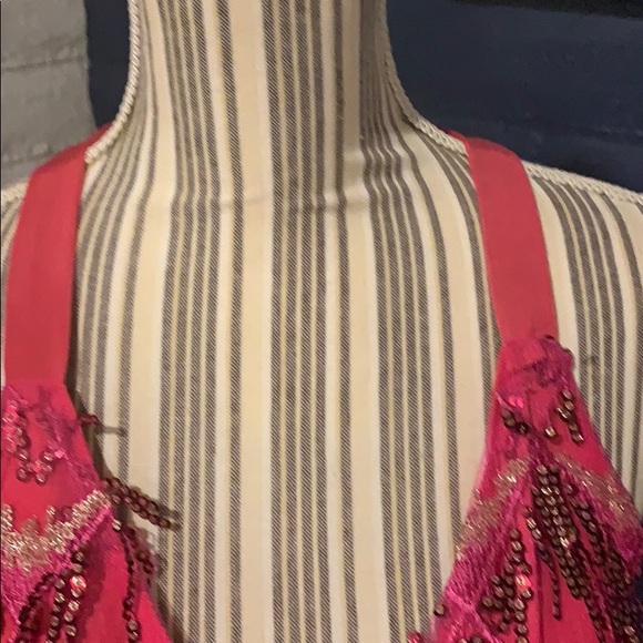 Beautiful Sequined Dress. New Never Worn - Picture 8 of 8